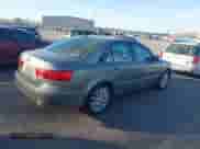 2009 Hyundai Sonata Limited with VIN 5NPEU46F79H427463, listed as a IAAI auction lot 41990771 with 255,927 mi miles and . Bid and sale history available at DreamBid. Image 4.