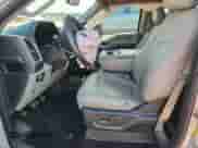 2017 Ford F-150 XLT z VIN 1FTEW1CF8HFA56898, wystawiony jako Copart lot #80824385 z przebiegiem 53 436 mil mil oraz Szkoda całkowita • Salvage title. Historia ofert i sprzedaży dostępna na DreamBid. Obrazek 7.