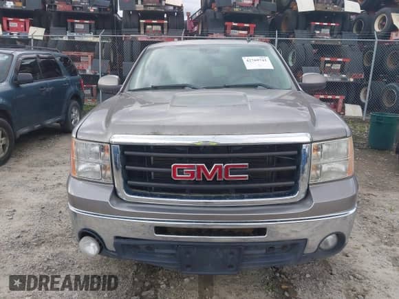 2009 GMC Sierra 1500 SLT with VIN 3GTEK33M09G196059, listed as a IAAI auction lot 42769741 with 203,061 mi miles and . Bid and sale history available at DreamBid. Image 12.