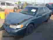 2001 Toyota Camry CE with VIN 4T1BG22K61U856097, listed as a IAAI auction lot 43319135 with Not provided miles and . Bid and sale history available at DreamBid. Image 2.