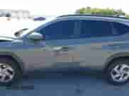 2024 Hyundai Tucson SEL z VIN 5NMJBCDE9RH296896, wystawiony jako IAAI lot #43125329 z przebiegiem 90 264 mil mil oraz . Historia ofert i sprzedaży dostępna na DreamBid. Obrazek 14.