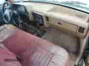 1990 Ford F-150 z VIN 1FTDF15Y7LPA18219, wystawiony jako Copart lot #61424875 z przebiegiem 466 241 mil mil oraz Szkoda całkowita • Salvage title. Historia ofert i sprzedaży dostępna na DreamBid. Obrazek 8.