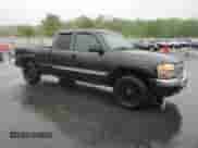 2003 GMC Sierra 1500 SLE with VIN 2GTEK19T731328981, listed as a Copart auction lot 56709645 with 242,866 mi miles and Salvage title. Bid and sale history available at DreamBid. Image 4.