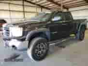 2010 GMC Sierra 1500 SL z VIN 1GTSKUEA6AZ173286, wystawiony jako Copart lot #76819364 z przebiegiem 121 390 mil mil oraz Szkoda całkowita • Salvage title. Historia ofert i sprzedaży dostępna na DreamBid. Obrazek 1.