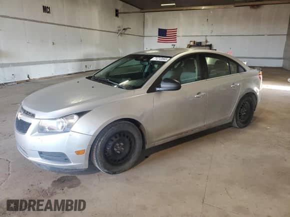 2012 Chevrolet Cruze LS с VIN 1G1PC5SH6C7288794, выставлен на аукционе Copart как лот 71213565 с пробегом 174 699 миль миль и Чистый • Clean title. История ставок и продаж доступна на DreamBid. Изображение 1.