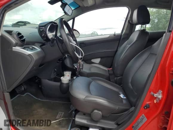2015 Chevrolet Spark LT с VIN KL8CL6S06FC711013, выставлен на аукционе Copart как лот 68749615 с пробегом 64 097 миль миль и Списание • Salvage title. История ставок и продаж доступна на DreamBid. Изображение 7.