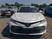 2019 Toyota Camry Hybrid LE с VIN 4T1B21HK5KU014272, выставлен на аукционе Copart как лот 62397815 с пробегом 59 834 миль миль и Списание • Salvage title. История ставок и продаж доступна на DreamBid. Изображение 5.