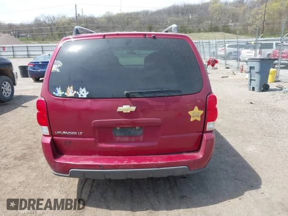 2005 Chevrolet Uplander LT z VIN 1GNDV33L55D232871, wystawiony jako IAAI lot #42053682 z przebiegiem 130 159 mil mil oraz . Historia ofert i sprzedaży dostępna na DreamBid. Obrazek 16.
