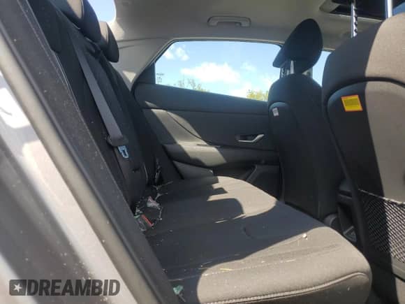 2025 Hyundai Elantra SEL Convenience с VIN KMHLS4DG8SU940043, выставлен на аукционе Copart как лот 80489525 с пробегом 1 336 миль миль и Списание • Salvage title. История ставок и продаж доступна на DreamBid. Изображение 10.