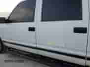 1999 Chevrolet Suburban с VIN 3GNEC16R3XG247177, выставлен на аукционе Copart как лот 75674564 с пробегом 132 546 миль миль и На запчасти • Non repairable. История ставок и продаж доступна на DreamBid. Изображение 13.