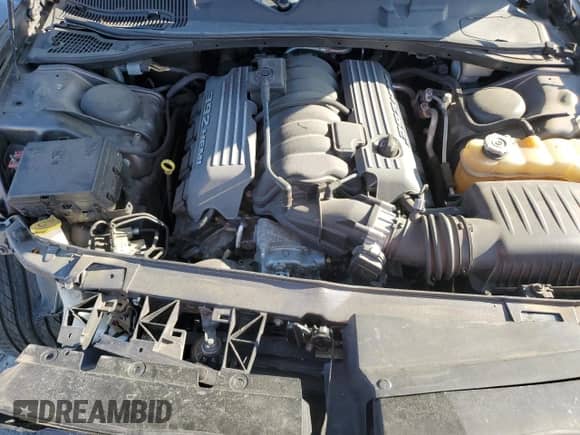 2015 Dodge Challenger SRT 392 with VIN 2C3CDZDJ4FH809650, listed as a Copart auction lot 71700425 with 111,922 mi miles and Salvage title. Bid and sale history available at DreamBid. Image 11.