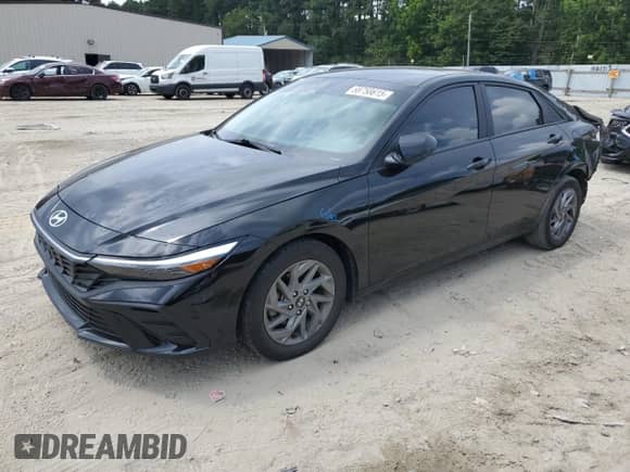 2024 Hyundai Elantra SEL с VIN KMHLM4DG6RU652610, выставлен на аукционе Copart как лот 68758615 с пробегом 55 234 миль миль и Списание • Salvage title. История ставок и продаж доступна на DreamBid. Изображение 1.