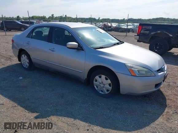 2004 Honda Accord LX с VIN 1HGCM56324A111764, выставлен на аукционе IAAI как лот 42958813 с пробегом 154 549 миль миль и . История ставок и продаж доступна на DreamBid. Изображение 1.