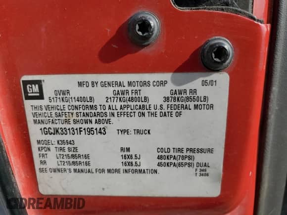 2003 Chevrolet Silverado 2500HD LT with VIN 1GCHK29U53E154791, listed as a Copart auction lot 51107765 with 250,506 mi miles and Salvage title. Bid and sale history available at DreamBid. Image 12.