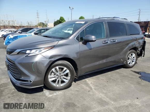 2024 Toyota Sienna Limited с VIN 5TDZRKEC7RS208401, выставлен на аукционе Copart как лот 57668615 с пробегом 9 206 миль миль и Списание • Salvage title. История ставок и продаж доступна на DreamBid. Изображение 1.