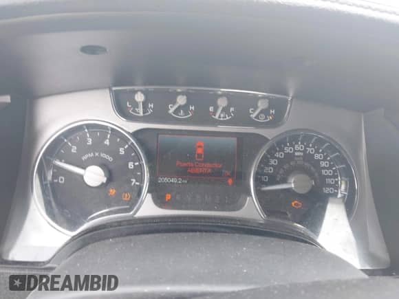 2011 Ford F-150 XLT z VIN 1FTFW1ET7BFA71519, wystawiony jako IAAI lot #42397625 z przebiegiem 205 049 mil mil oraz . Historia ofert i sprzedaży dostępna na DreamBid. Obrazek 7.