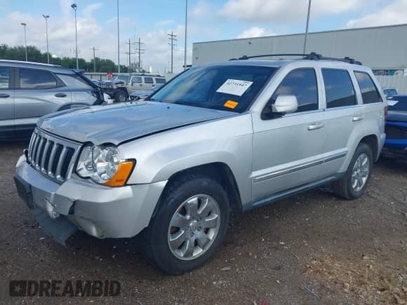 2008 Jeep Grand Cherokee Limited z VIN 1J8HR58228C192147, wystawiony jako IAAI lot #42731947 z przebiegiem 139 742 mil mil oraz . Historia ofert i sprzedaży dostępna na DreamBid. Obrazek 17.