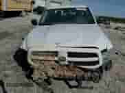 2018 Ram 1500 Express z VIN 1C6RR7KT1JS222217, wystawiony jako Copart lot #54001825 z przebiegiem 31 352 mil mil oraz Szkoda całkowita • Salvage title. Historia ofert i sprzedaży dostępna na DreamBid. Obrazek 13.