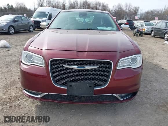 2017 Chrysler 300 C с VIN 2C3CCAKG1HH647930, выставлен на аукционе IAAI как лот 41902096 с пробегом 79 565 миль миль и . История ставок и продаж доступна на DreamBid. Изображение 6.
