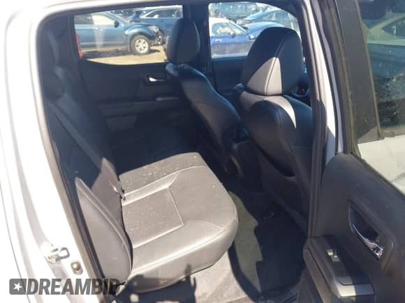 2021 Toyota Tacoma SR с VIN 3TYCZ5ANXMT012691, выставлен на аукционе IAAI как лот 43315162 с пробегом 57 231 миль миль и . История ставок и продаж доступна на DreamBid. Изображение 8.