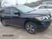 2017 Nissan Pathfinder SL with VIN 5N1DR2MM8HC638812, listed as a IAAI auction lot 42009923 with 106,926 mi miles and . Bid and sale history available at DreamBid. Image 13.