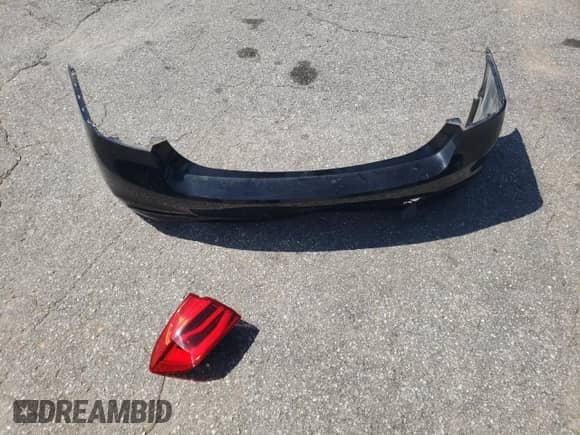 2016 BMW 3 Series 320i xDrive with VIN WBA8A3C53GK688967, listed as a Copart auction lot 65463495 with 76,957 mi miles and Salvage title. Bid and sale history available at DreamBid. Image 12.