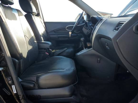 2008 Hyundai Tucson z VIN KM8JN12B48U873244, wystawiony jako Copart lot #90302145 z przebiegiem 236 261 mil mil oraz Czysty tytuł • Clean title. Historia ofert i sprzedaży dostępna na DreamBid. Obrazek 7.