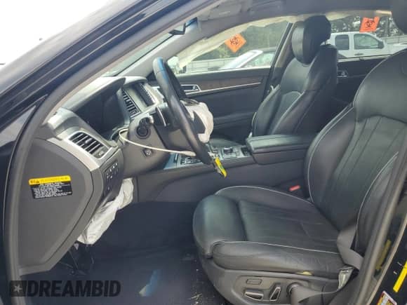 2015 Hyundai Genesis 5.0L с VIN KMHGN4JF3FU069594, выставлен на аукционе Copart как лот 71713215 с пробегом 110 459 миль миль и Списание • Salvage title. История ставок и продаж доступна на DreamBid. Изображение 7.