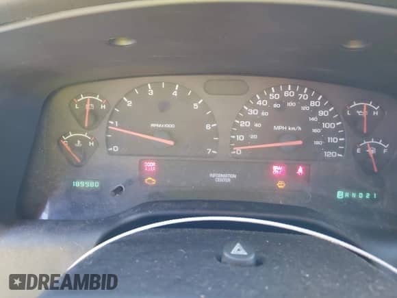 2004 Dodge Dakota SLT with VIN 1D7HG48N34S737294, listed as a IAAI auction lot 43498525 with 189,980 mi miles and . Bid and sale history available at DreamBid. Image 7.