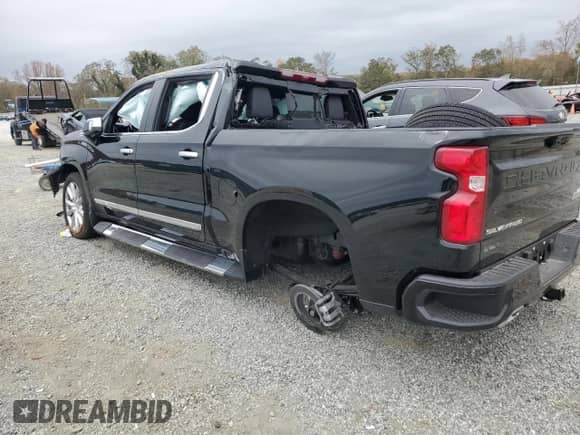 2024 Chevrolet Silverado 1500 High Country with VIN 2GCUDJEDXR1204720, listed as a Copart auction lot 78680874 with 520 mi miles and Salvage title. Bid and sale history available at DreamBid. Image 2.