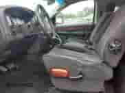 2005 Dodge 1500 SLT с VIN 1D7HU16D15J588232, выставлен на аукционе Copart как лот 64890935 с пробегом 104 537 миль миль и Списание • Salvage title. История ставок и продаж доступна на DreamBid. Изображение 7.