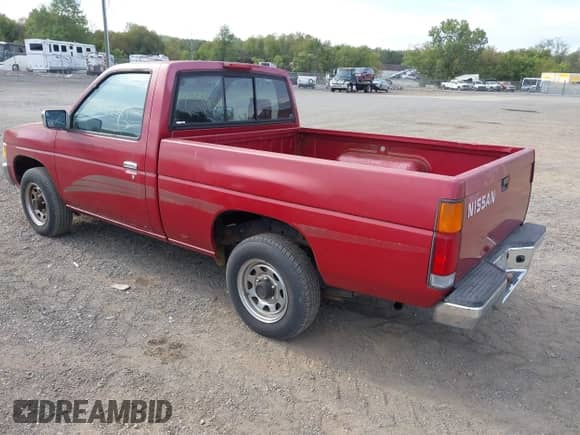 1995 Nissan Frontier with VIN 1N6SD11S8SC337310, listed as a IAAI auction lot 43288371 with 67,121 mi miles and . Bid and sale history available at DreamBid. Image 3.
