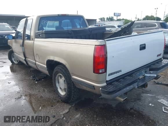 1995 GMC Sierra 1500 с VIN 2GTEC19K8S1530957, выставлен на аукционе IAAI как лот 42994210 с пробегом 224 762 миль миль и . История ставок и продаж доступна на DreamBid. Изображение 3.