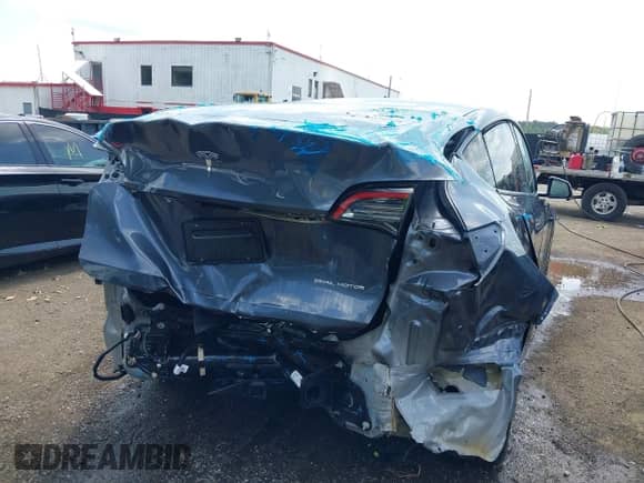 2023 Tesla Model Y Long Range с VIN 7SAYGDEEXPF697167, выставлен на аукционе IAAI как лот 42793490 с пробегом 69 019 миль миль и . История ставок и продаж доступна на DreamBid. Изображение 6.