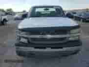 2004 Chevrolet Silverado 1500 Work Truck with VIN 1GCEC19Z74Z276603, listed as a Copart auction lot 70582324 with 211,118 mi miles and Salvage title. Bid and sale history available at DreamBid. Image 5.