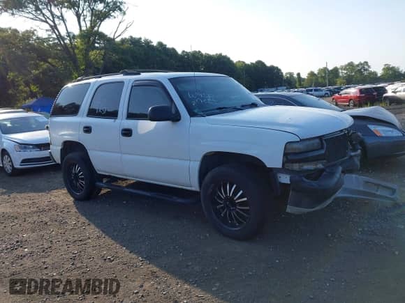 2001 Chevrolet Tahoe LT с VIN 1GNEC13T11R215822, выставлен на аукционе IAAI как лот 40341017 с пробегом 190 315 миль миль и . История ставок и продаж доступна на DreamBid. Изображение 1.