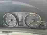 2005 Mercedes-Benz C 230 Kompressor z VIN WDBRF40JX5F717417, wystawiony jako Copart lot #90592545 z przebiegiem 174 613 mil mil oraz Czysty tytuł • Clean title. Historia ofert i sprzedaży dostępna na DreamBid. Obrazek 9.