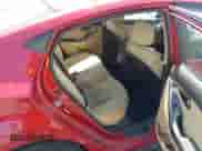 2012 Hyundai Elantra Limited z VIN KMHDH4AE3CU389026, wystawiony jako IAAI lot #42273522 z przebiegiem 120 828 mil mil oraz . Historia ofert i sprzedaży dostępna na DreamBid. Obrazek 8.