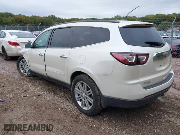2014 Chevrolet Traverse LT с VIN 1GNKRGKD3EJ107673, выставлен на аукционе IAAI как лот 43462547 с пробегом 180 732 миль миль и . История ставок и продаж доступна на DreamBid. Изображение 3.