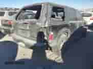 2001 Ford Explorer with VIN 1FMDU85P71UB08115, listed as a Copart auction lot 81656684 with 260,201 mi miles and Non repairable. Bid and sale history available at DreamBid. Image 3.