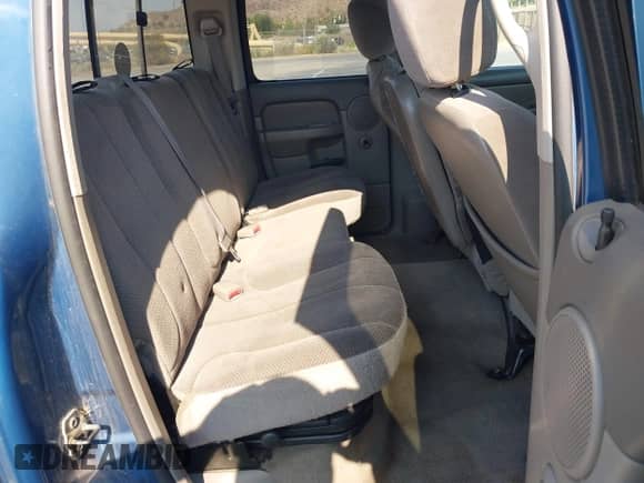 2002 Dodge 1500 with VIN 3D7HA18Z42G162338, listed as a IAAI auction lot 42723914 with 152,593 mi miles and . Bid and sale history available at DreamBid. Image 8.
