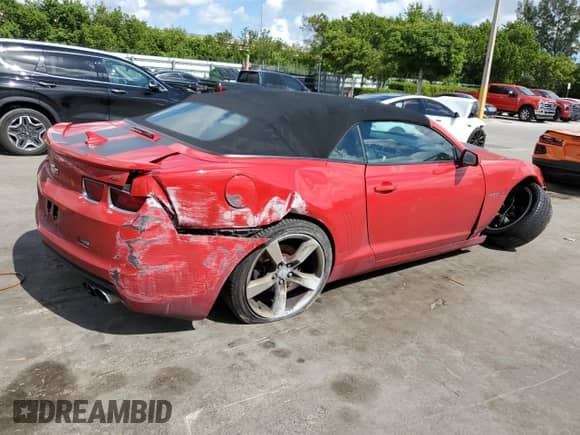2013 Chevrolet Camaro LT с VIN 2G1FC3D39D9218045, выставлен на аукционе Copart как лот 87064395 с пробегом 107 519 миль миль и Списание • Salvage title. История ставок и продаж доступна на DreamBid. Изображение 3.
