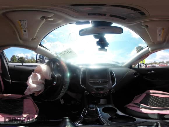 2017 Chevrolet Cruze LT z VIN 1G1BE5SM6H7269154, wystawiony jako IAAI lot #43217383 z przebiegiem 101 243 mil mil oraz . Historia ofert i sprzedaży dostępna na DreamBid. Obrazek 18.