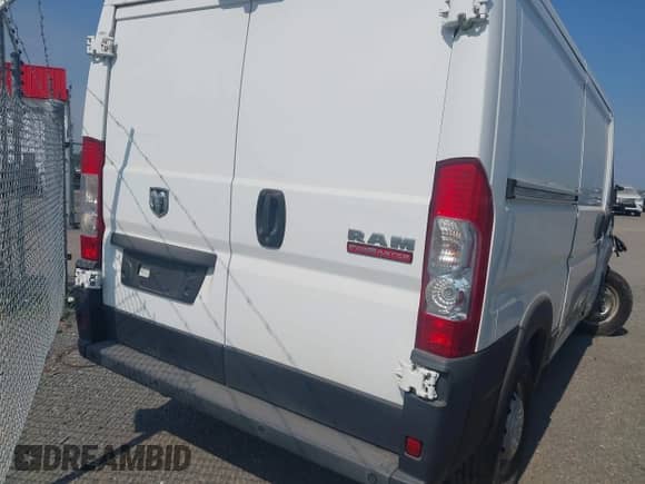 2019 Ram ProMaster Cargo с VIN 3C6TRVAG7KE530480, выставлен на аукционе IAAI как лот 43077069 с пробегом 183 273 миль миль и . История ставок и продаж доступна на DreamBid. Изображение 16.