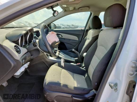 2013 Chevrolet Cruze LS с VIN 1G1PB5SH1D7270384, выставлен на аукционе Copart как лот 69462845 с пробегом 143 341 миль миль и Чистый • Clean title. История ставок и продаж доступна на DreamBid. Изображение 7.