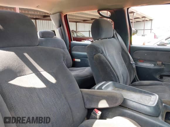 2002 Chevrolet Silverado 2500HD LS с VIN 1GCHK23U22F244577, выставлен на аукционе IAAI как лот 43239114 с пробегом 280 873 миль миль и . История ставок и продаж доступна на DreamBid. Изображение 5.