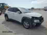 2020 Hyundai Kona SE with VIN KM8K12AA8LU407632, listed as a Copart auction lot 71706945 with 93,796 mi miles and Salvage title. Bid and sale history available at DreamBid. Image 4.