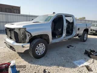 2020 Chevrolet Silverado 3500HD LT z VIN 1GC4YTE70LF204431, wystawiony jako Copart lot #74904264 z przebiegiem 52 151 mil mil oraz Szkoda całkowita • Salvage title. Historia ofert i sprzedaży dostępna na DreamBid. Obrazek 1.