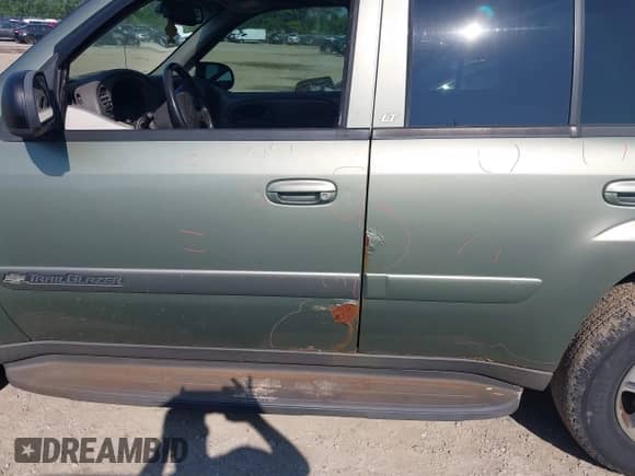 2004 Chevrolet TrailBlazer LS с VIN 1GNDT13S142110567, выставлен на аукционе IAAI как лот 42482237 с пробегом 235 407 миль миль и . История ставок и продаж доступна на DreamBid. Изображение 15.