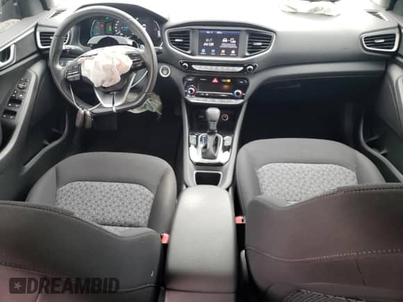 2019 Hyundai Ioniq SEL с VIN KMHC75LC8KU125282, выставлен на аукционе Copart как лот 45706834 с пробегом 81 418 миль миль и . История ставок и продаж доступна на DreamBid. Изображение 8.